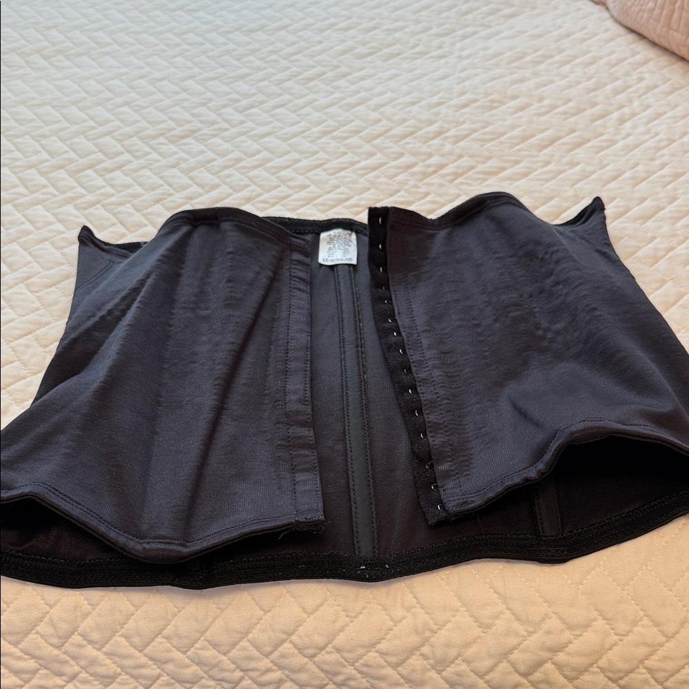 Miraclesuit Black Shapewear